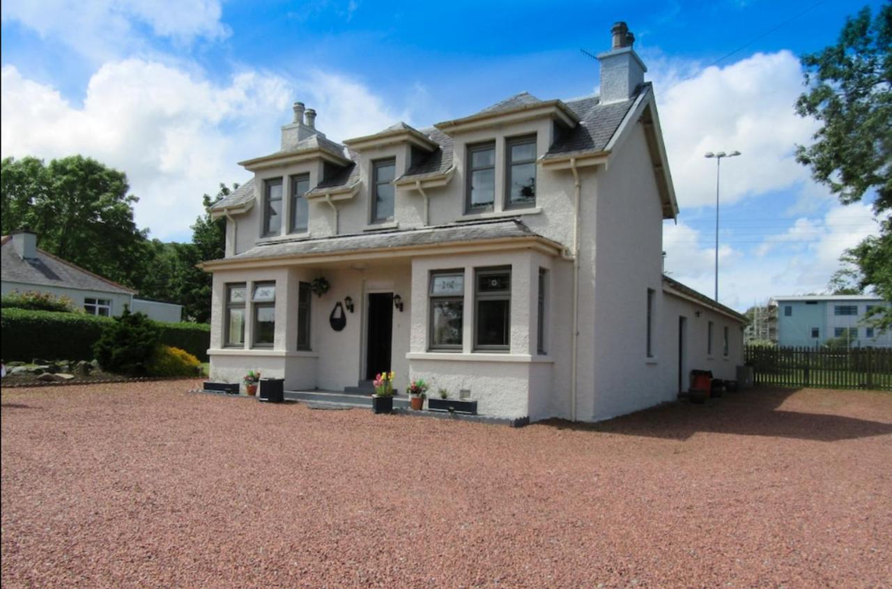 ポートリー The Kilted Fox Bed & Breakfast エクステリア 写真
